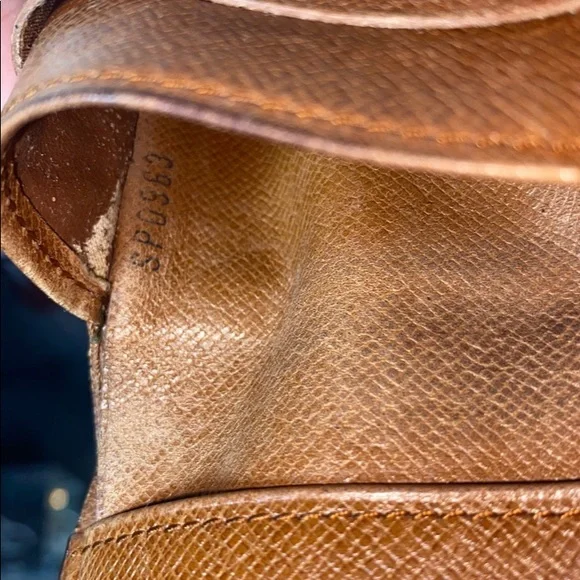 Authentic Louis Vuitton Monogram Wallet - Picture 10 of 14